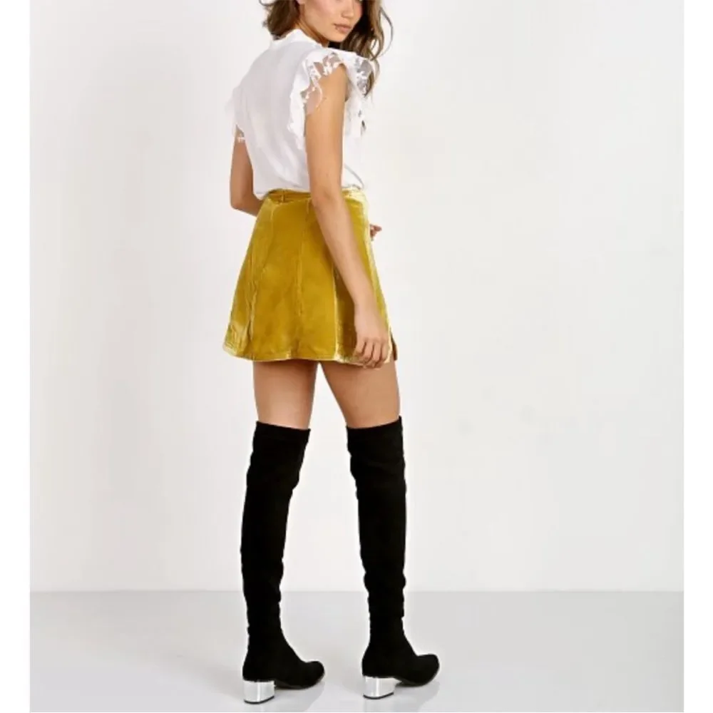 For Love & Lemons Beatrix Chartreuse Velvet Skirt small - Picture 7 of 10